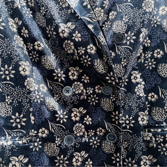 NWT Carolina Belle Navy Floral Velvet Blazer Jacket Sz M US - Picture 3 of 9